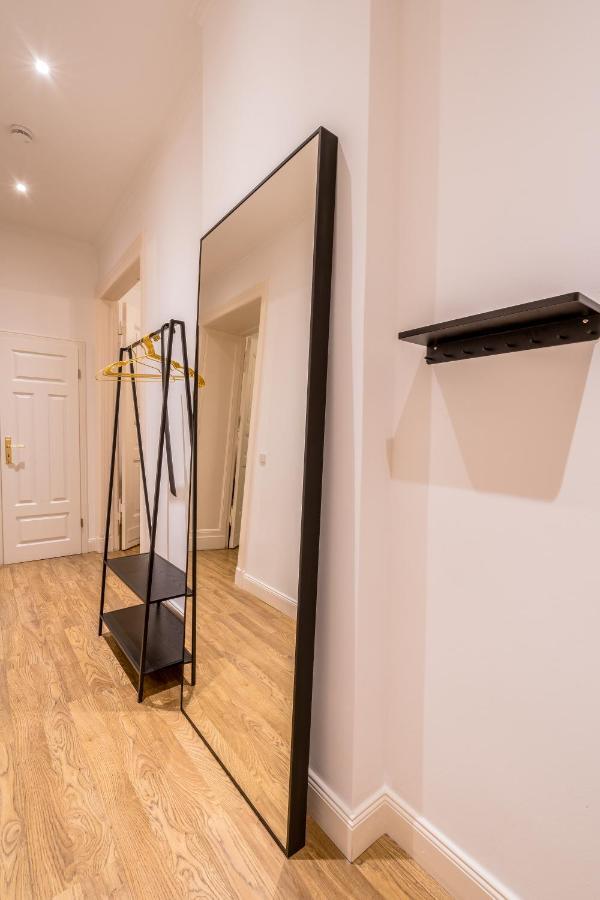 Appartamento Stylische Altbauwohnung Zentral In Kreuzberger Kiezlage *